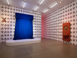 Installation view Klodin ErbCurtain falls dog barks21.9.2025 - 4.1.2026, Aargauer KunsthausPhoto: David Aebi, Burgdorf