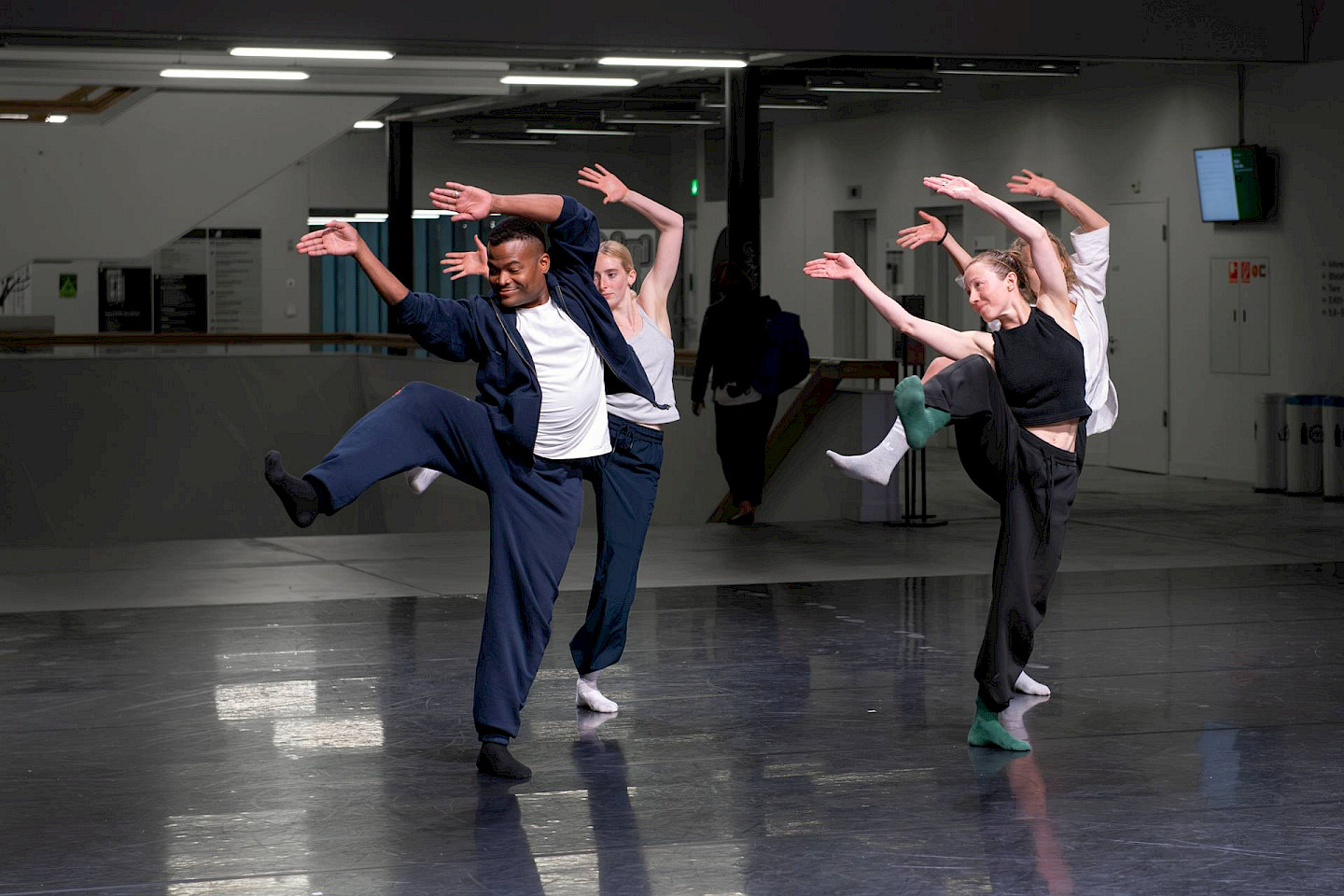 260428-zu_erich-talks-dance_r_guillaumemusset-zhdk-11-web
